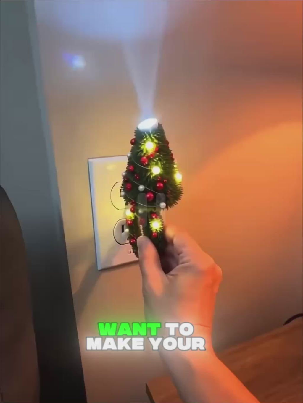 USB-Weihnachts-Projektorleuchte mit 6 Szenen und Schneeflocken- sowie Baummustern
